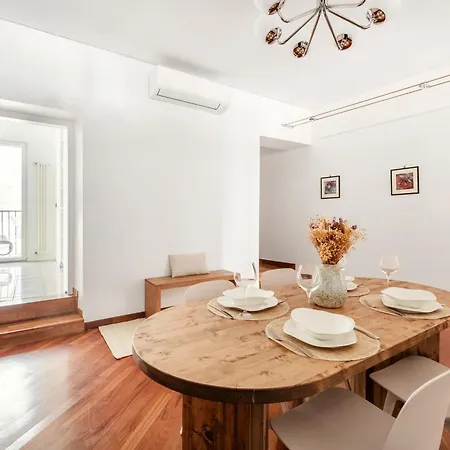 דירה Leonina Art Loft